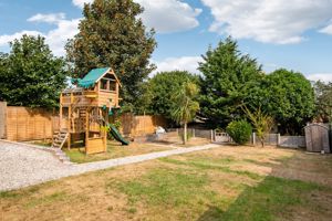 Photo 19- click for photo gallery